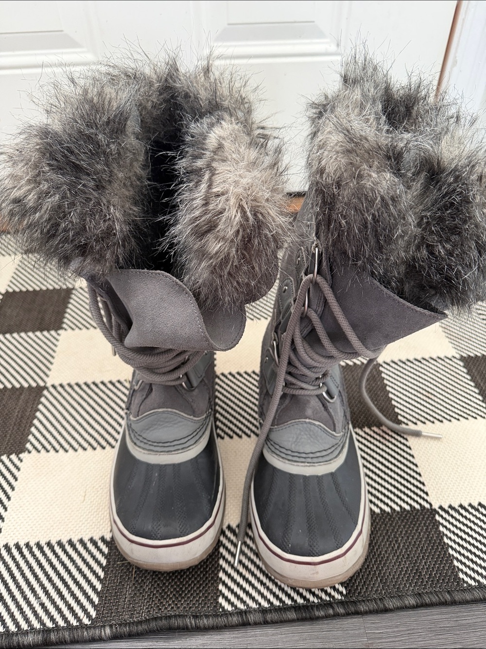 Sorel Gray Fur-Trim Lace-Up Winter Boots